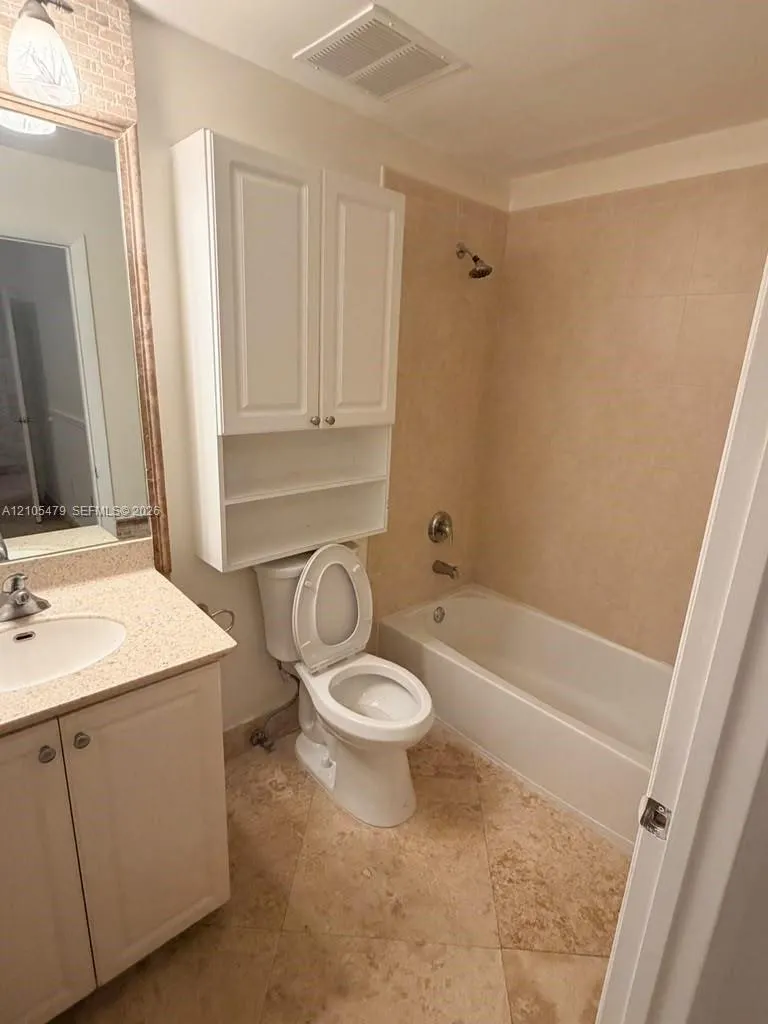 3340 NE 190th Street #308