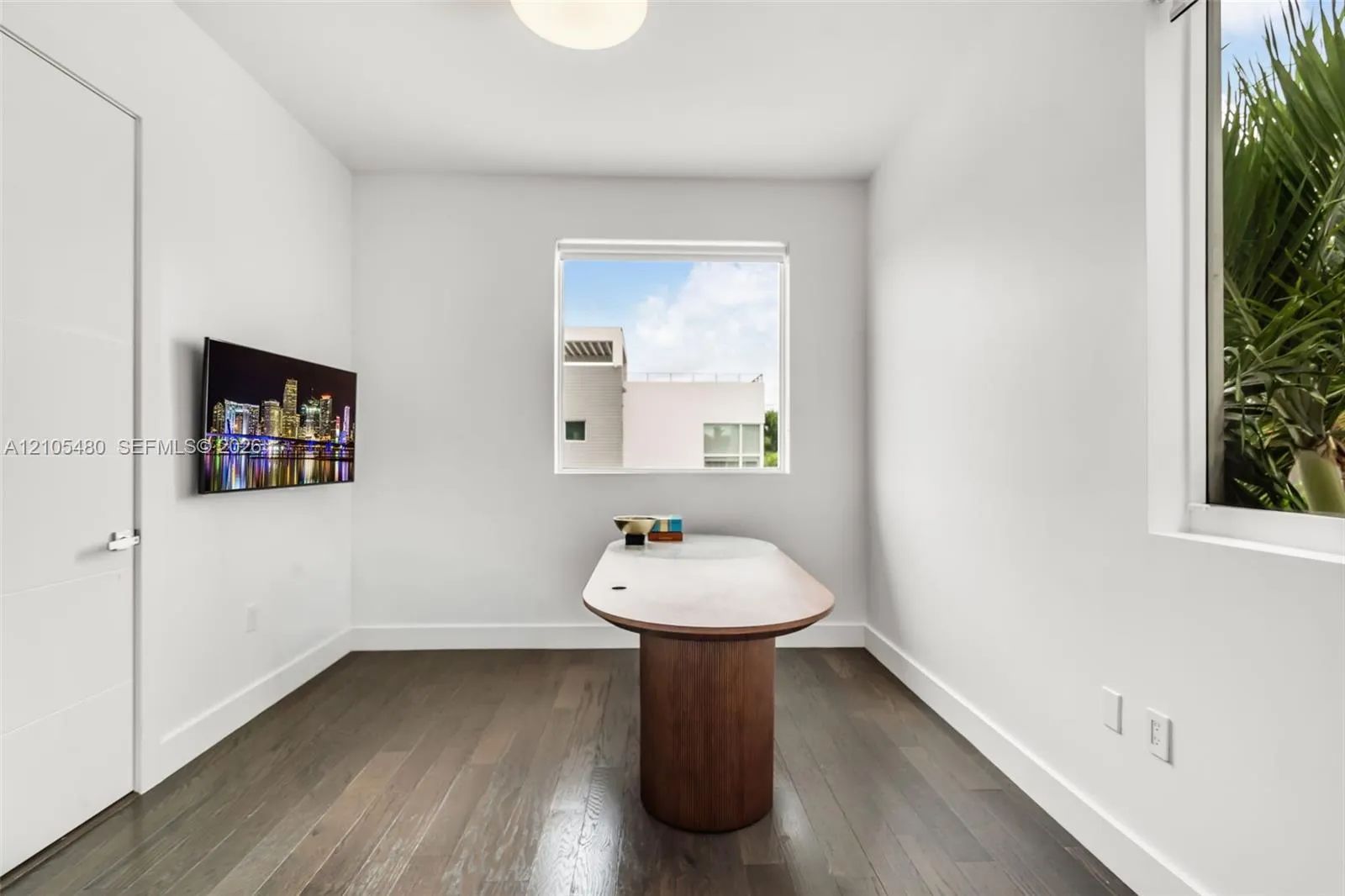 10445 NW 68th Terrace