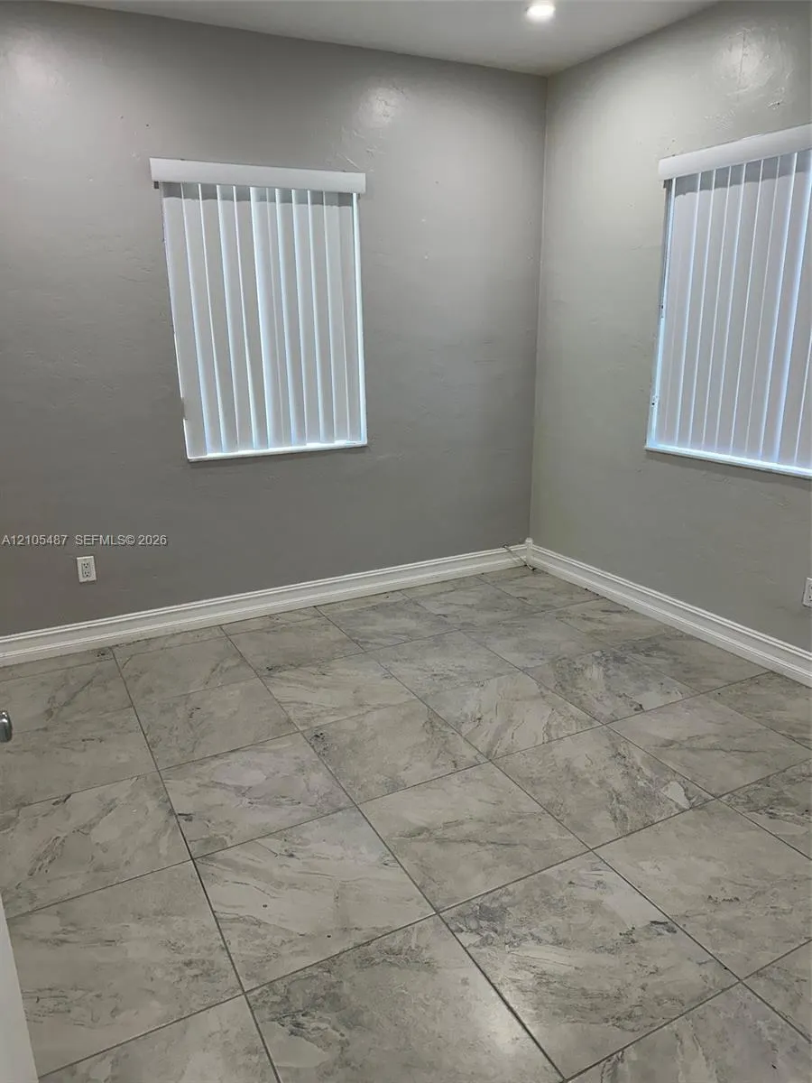 810 NW 61st Street #812