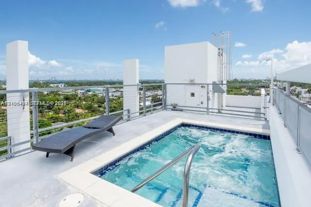 8101 Biscayne Boulevard #R-414