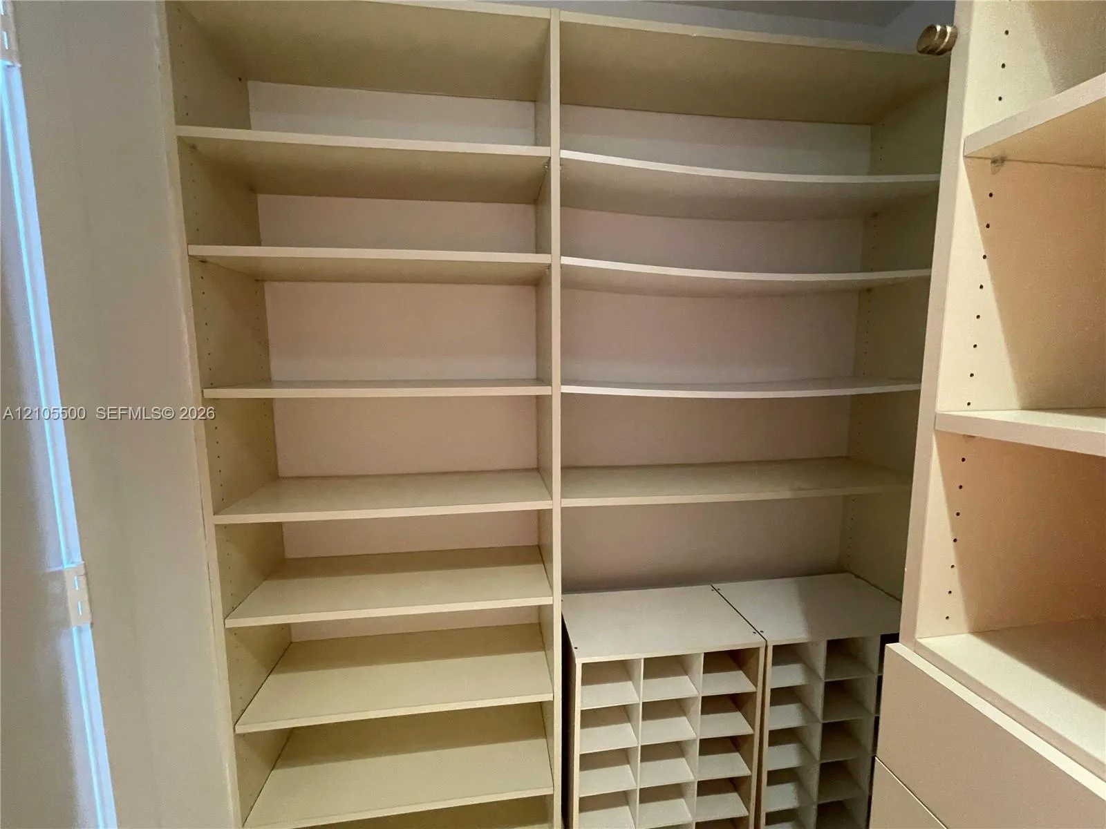 1060 Brickell Avenue #3905