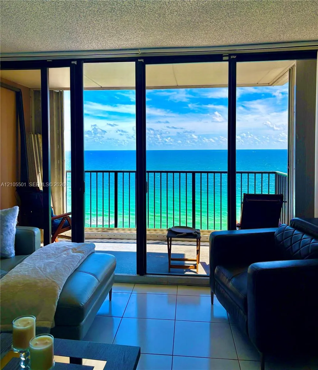 2101 S Ocean Drive #1902