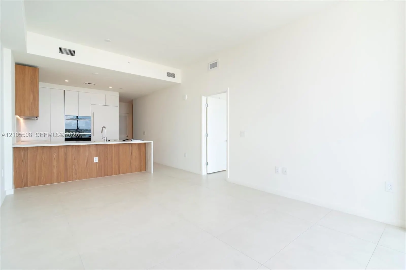 1400 Biscayne Boulevard #504