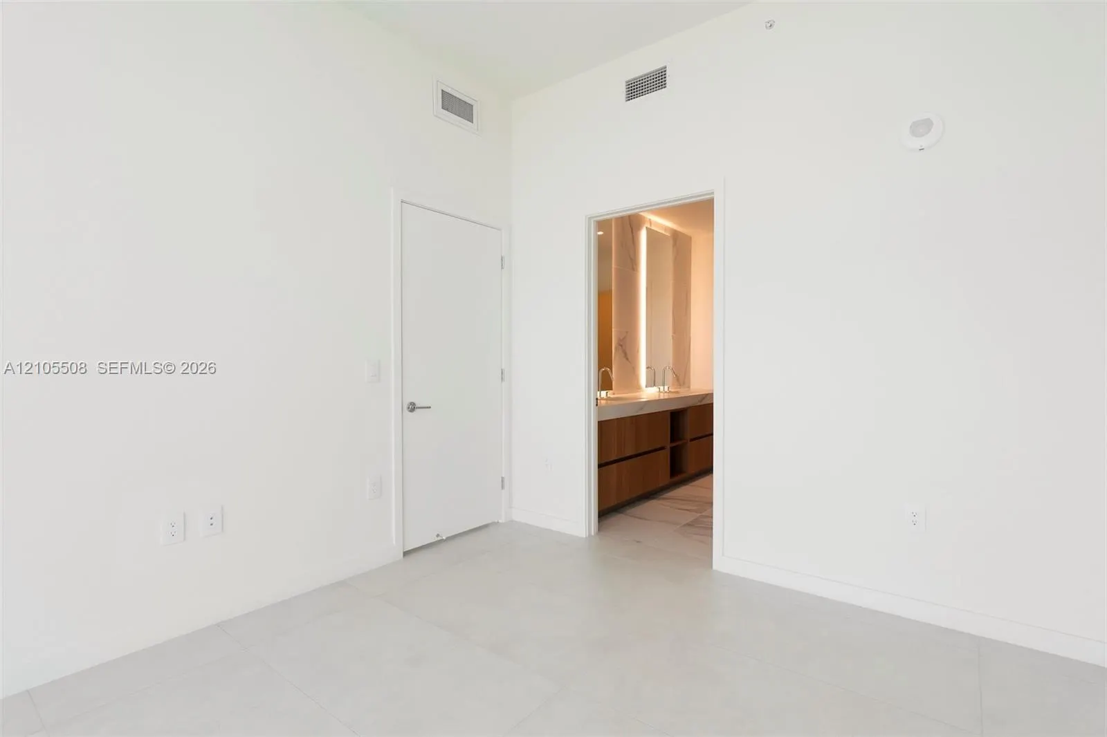 1400 Biscayne Boulevard #504