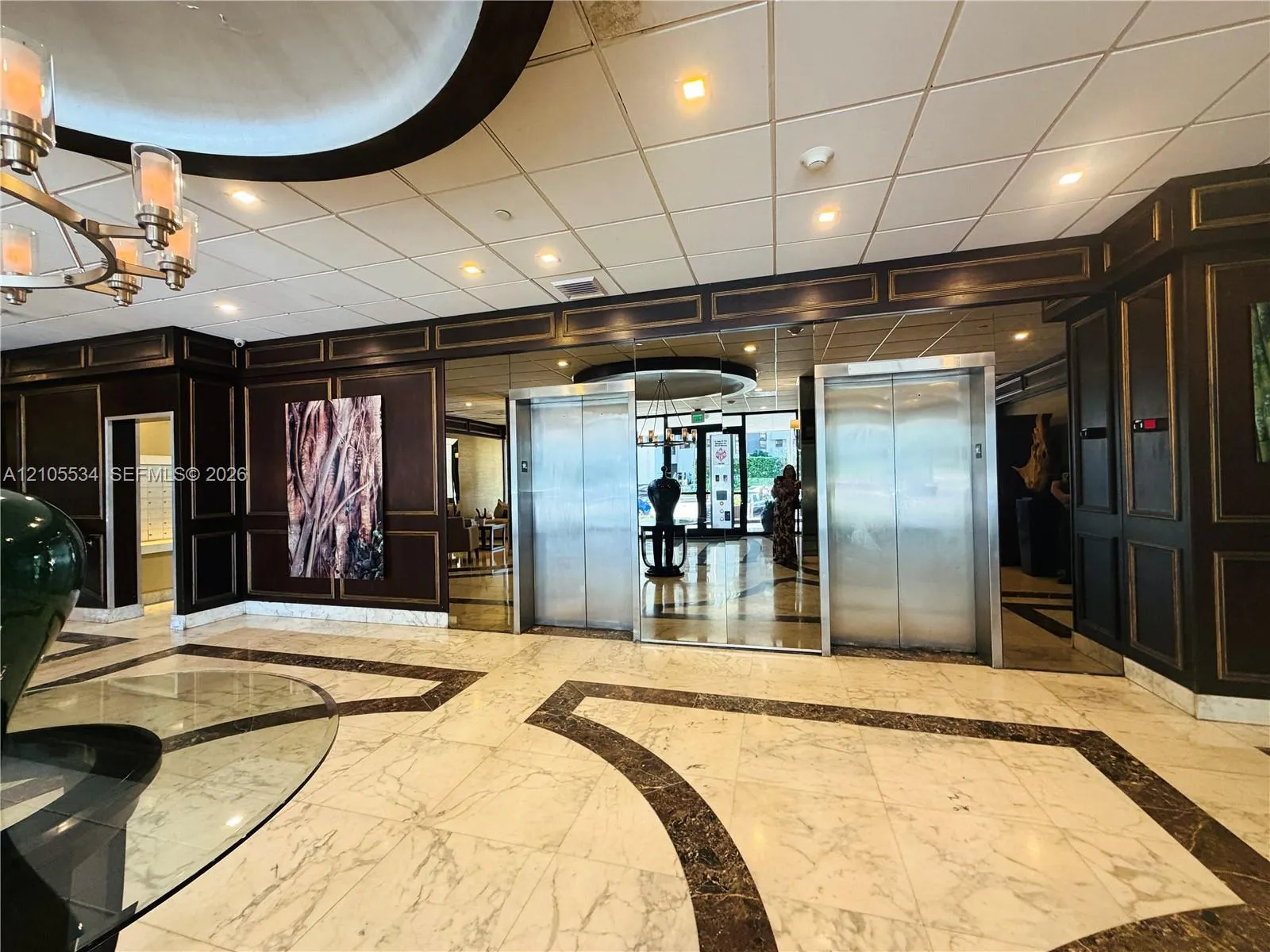 625 Biltmore Way #1107