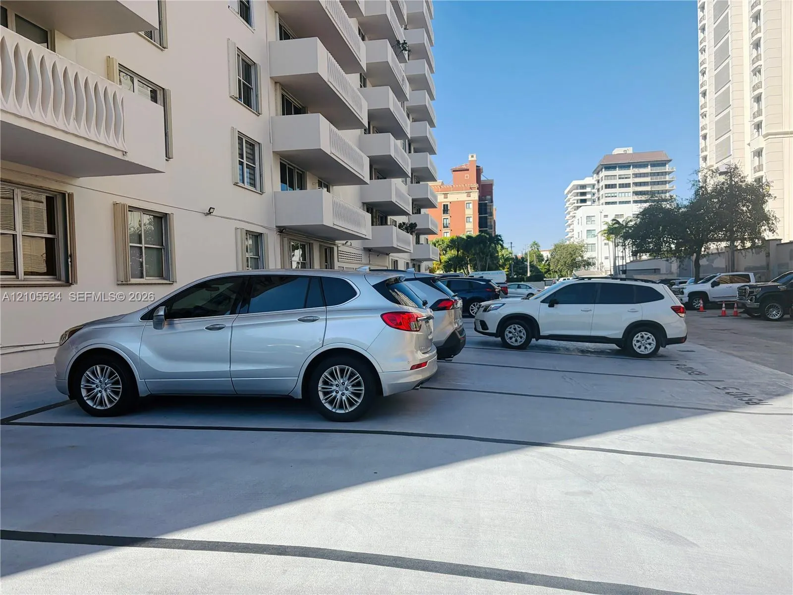 625 Biltmore Way #1107
