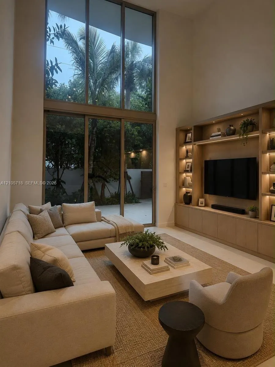 2200 Brickell Avenue #GV16