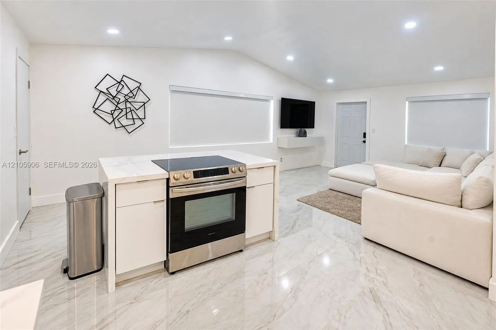 1608 NW 15th Street