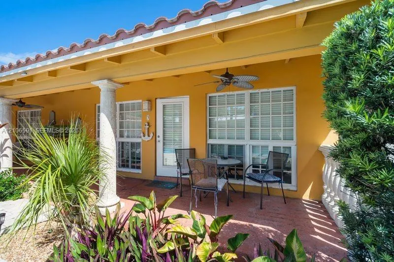 2033 NE 33rd Avenue #3
