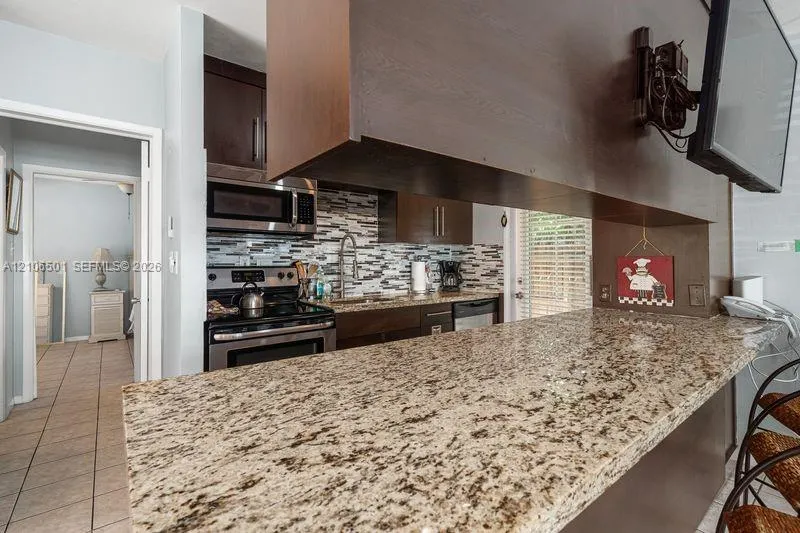 2033 NE 33rd Avenue #3