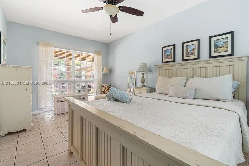 2033 NE 33rd Avenue #3