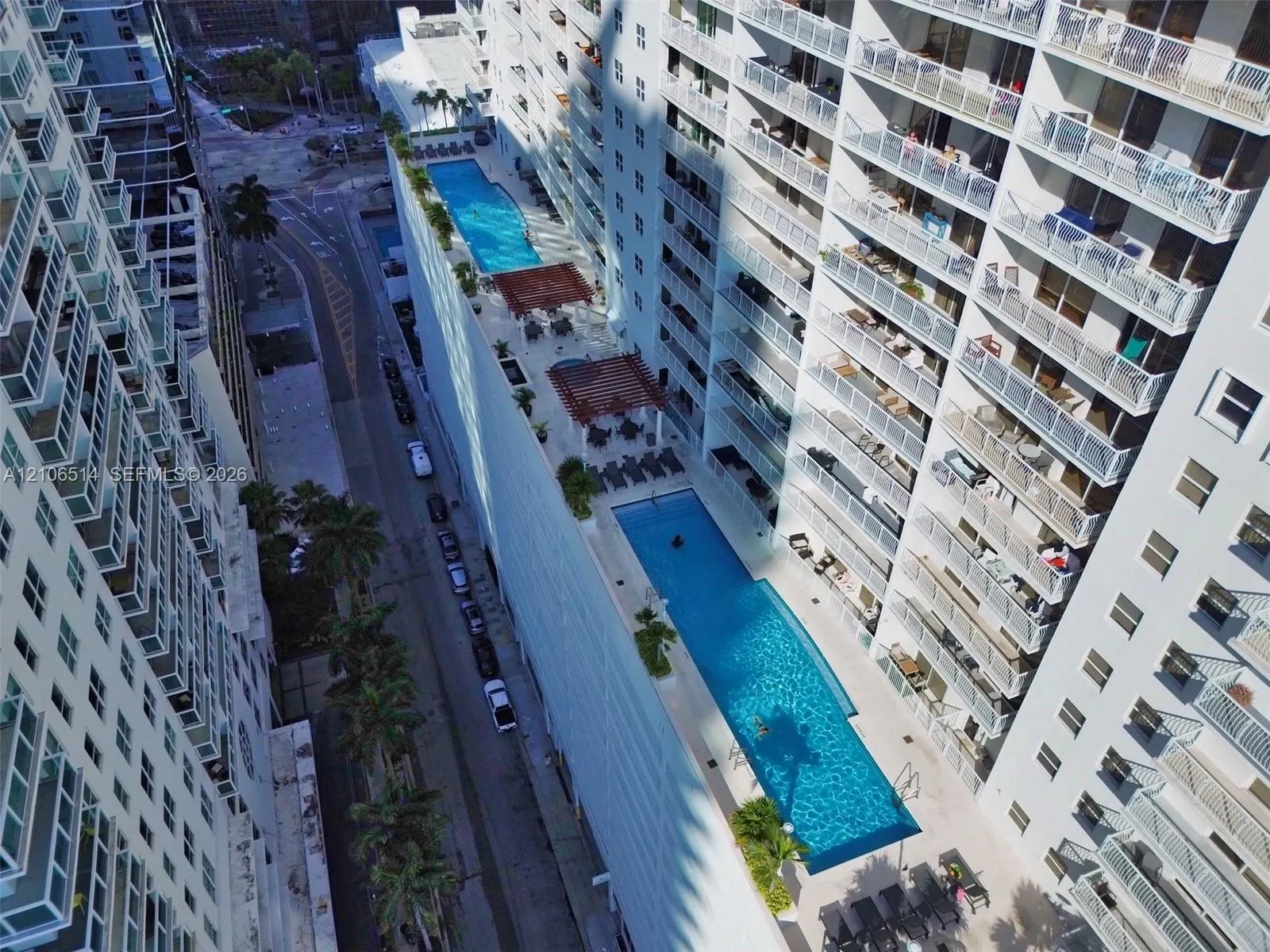 1200 Brickell Bay Drive #1406