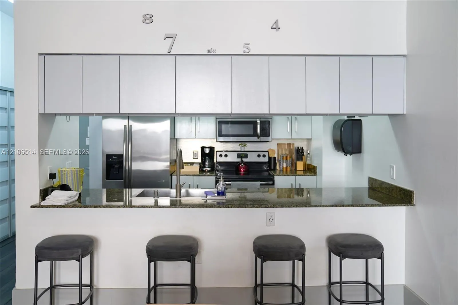 1200 Brickell Bay Drive #1406