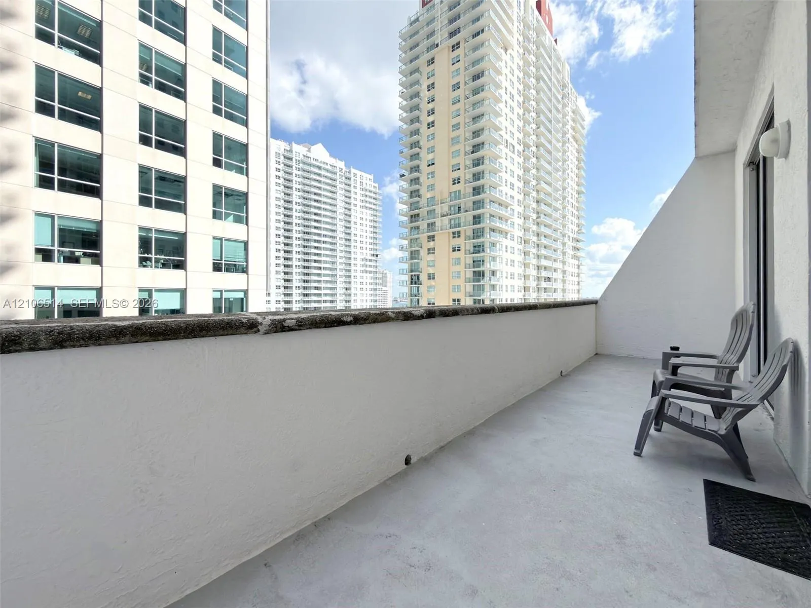 1200 Brickell Bay Drive #1406