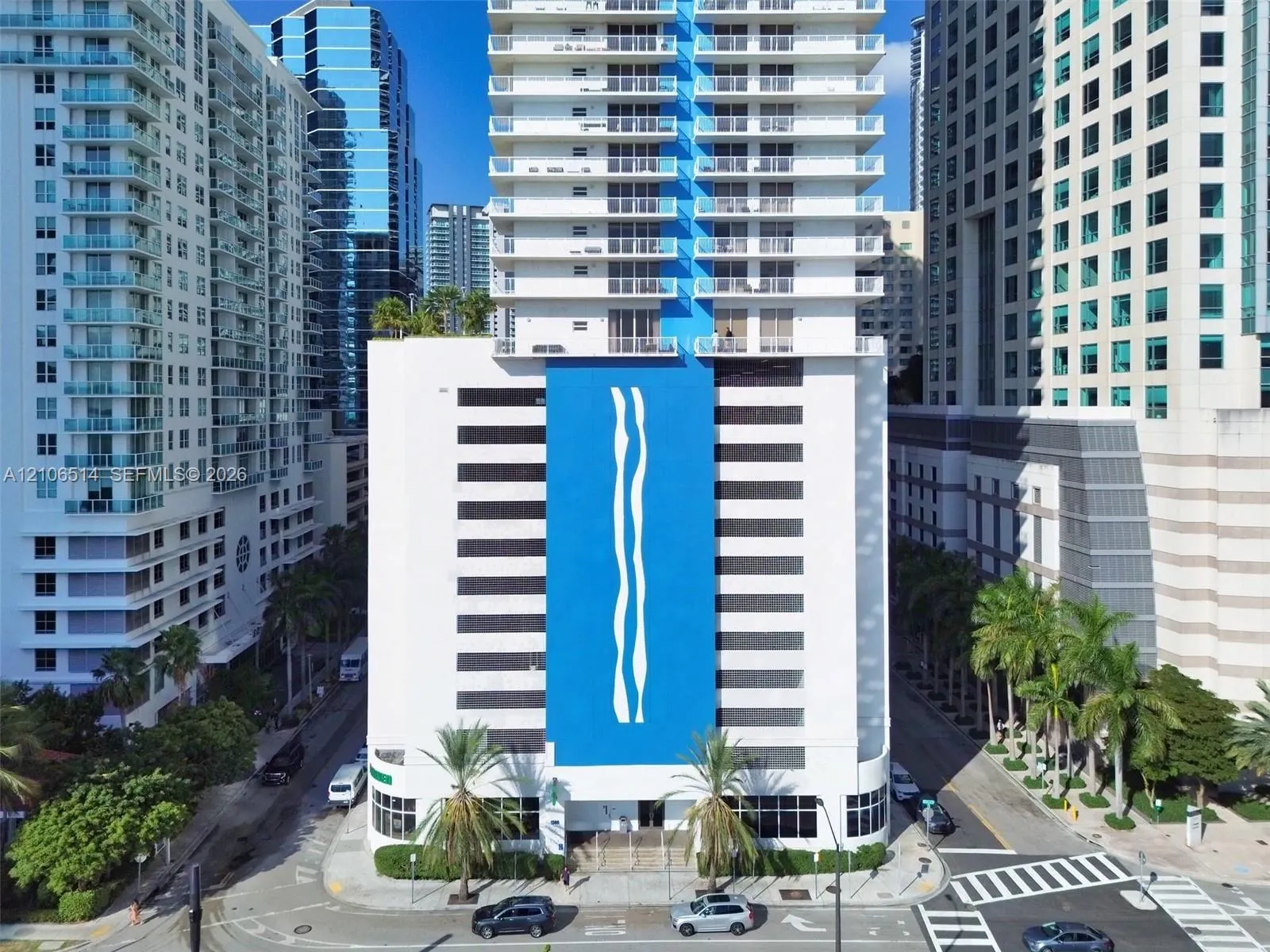 1200 Brickell Bay Drive #1406