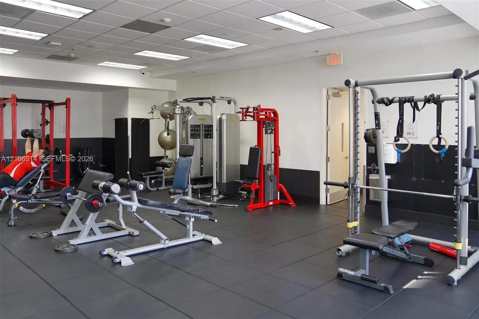 1200 Brickell Bay Drive #1406