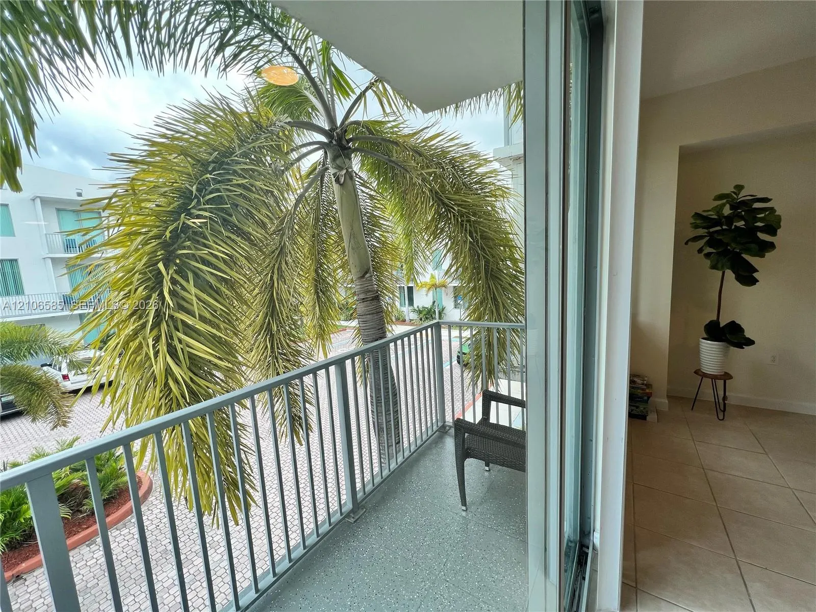 2146 Van Buren Street #406