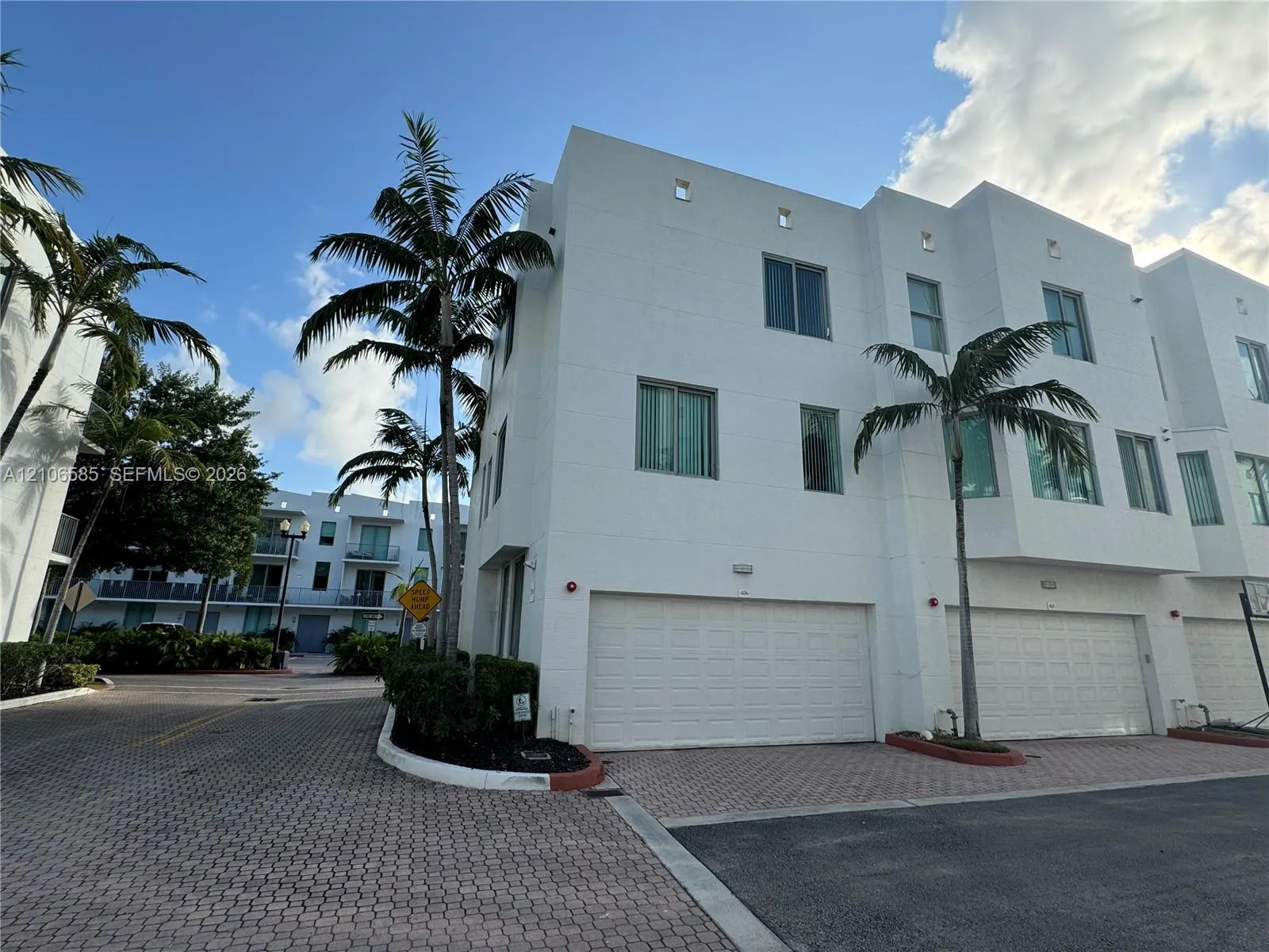 2146 Van Buren Street #406