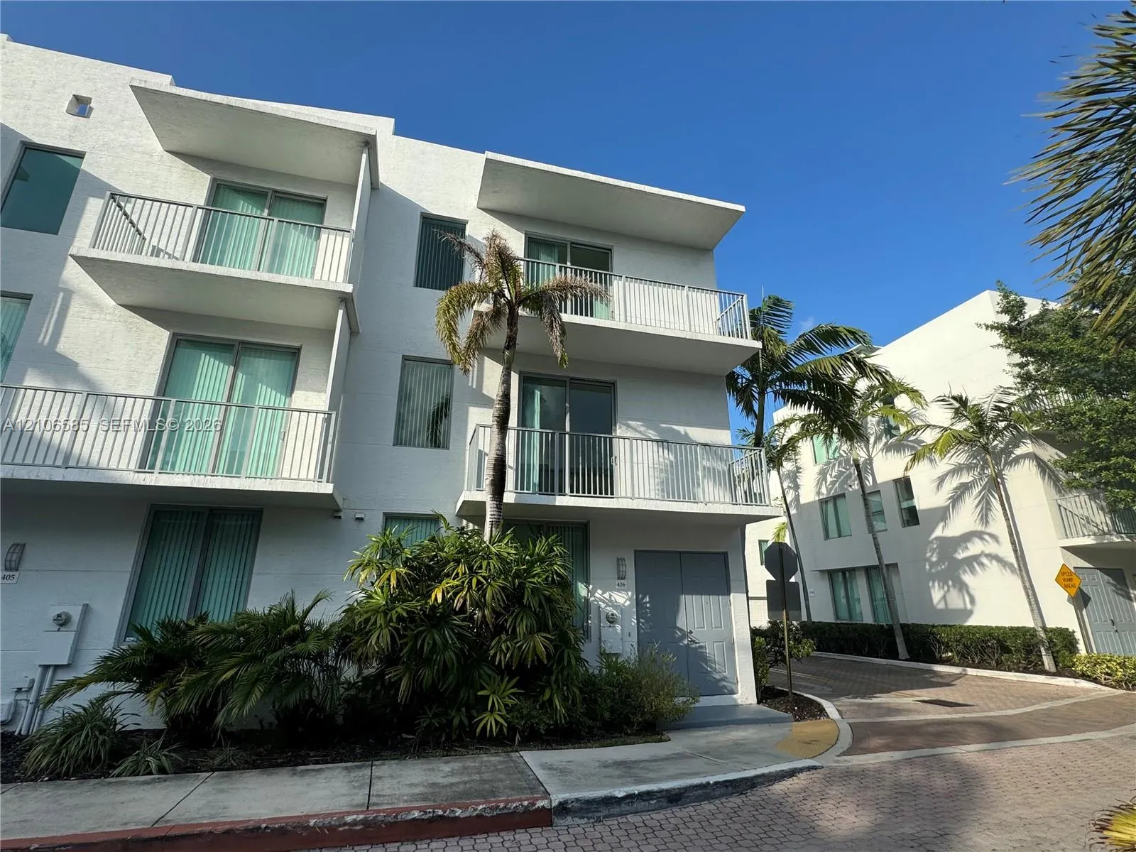 2146 Van Buren Street #406