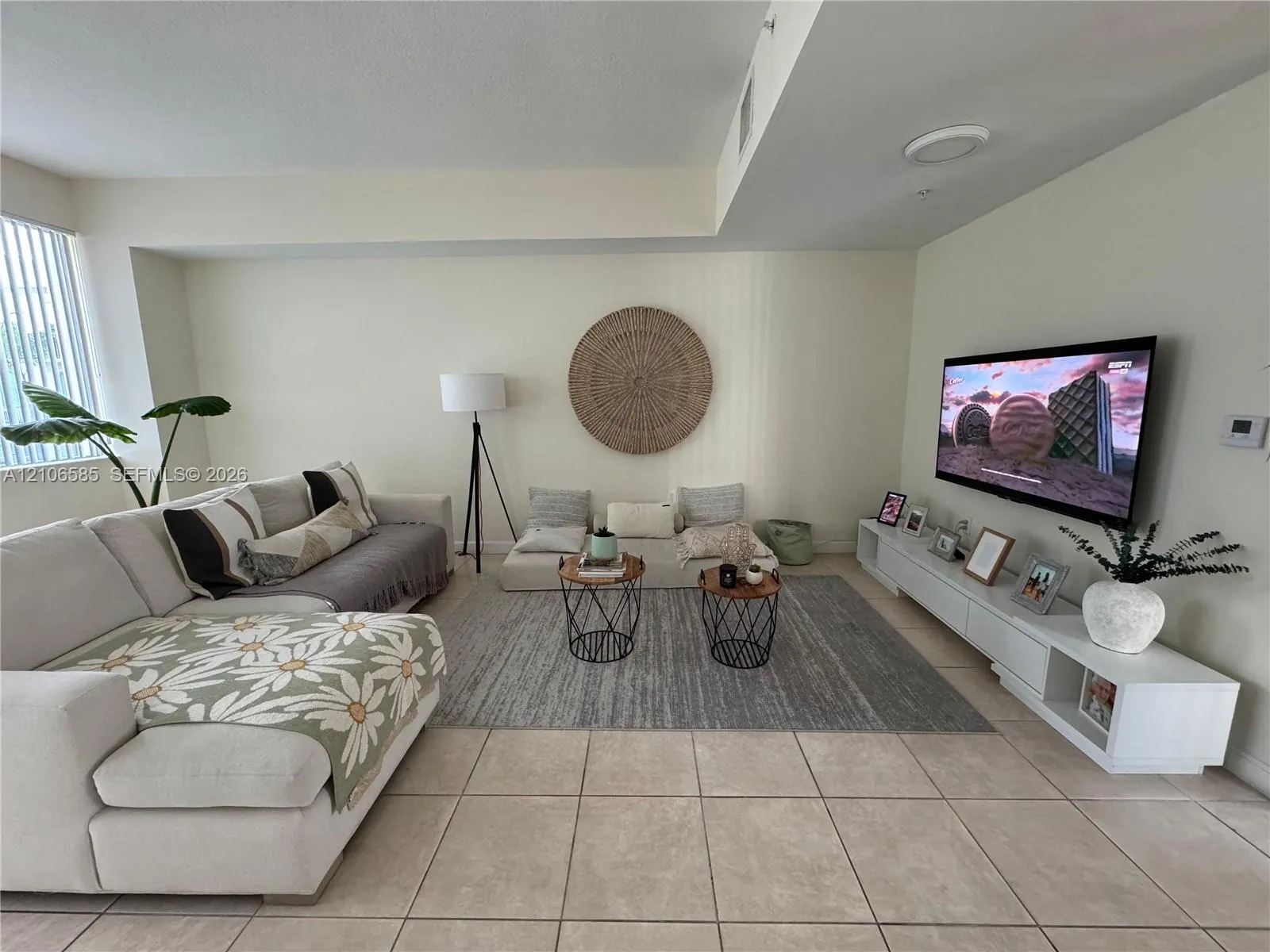 2146 Van Buren Street #406