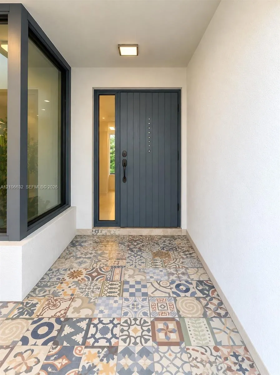 2972 Bridgeport Avenue #1