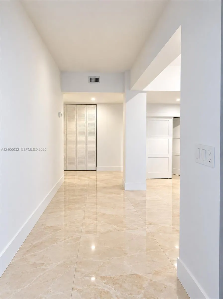 2972 Bridgeport Avenue #1