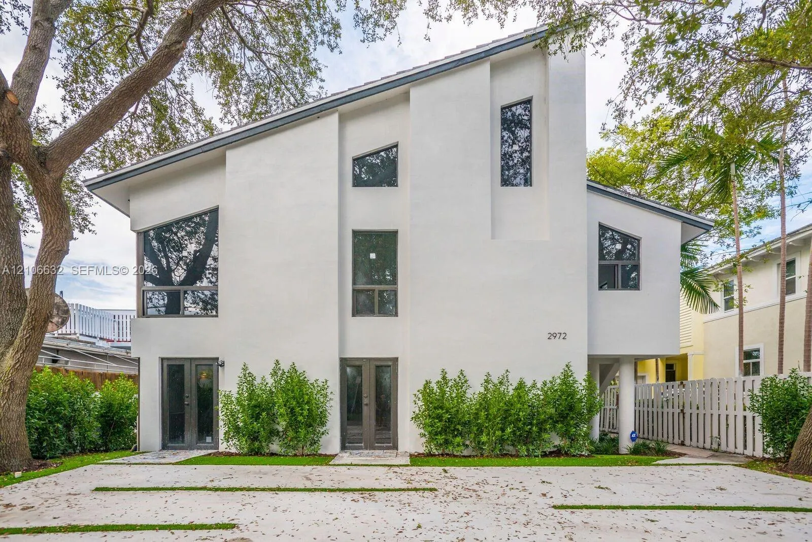 2972 Bridgeport Avenue #1