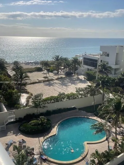 4001 S Ocean Drive #7L