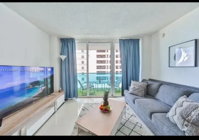 4001 S Ocean Drive #7L