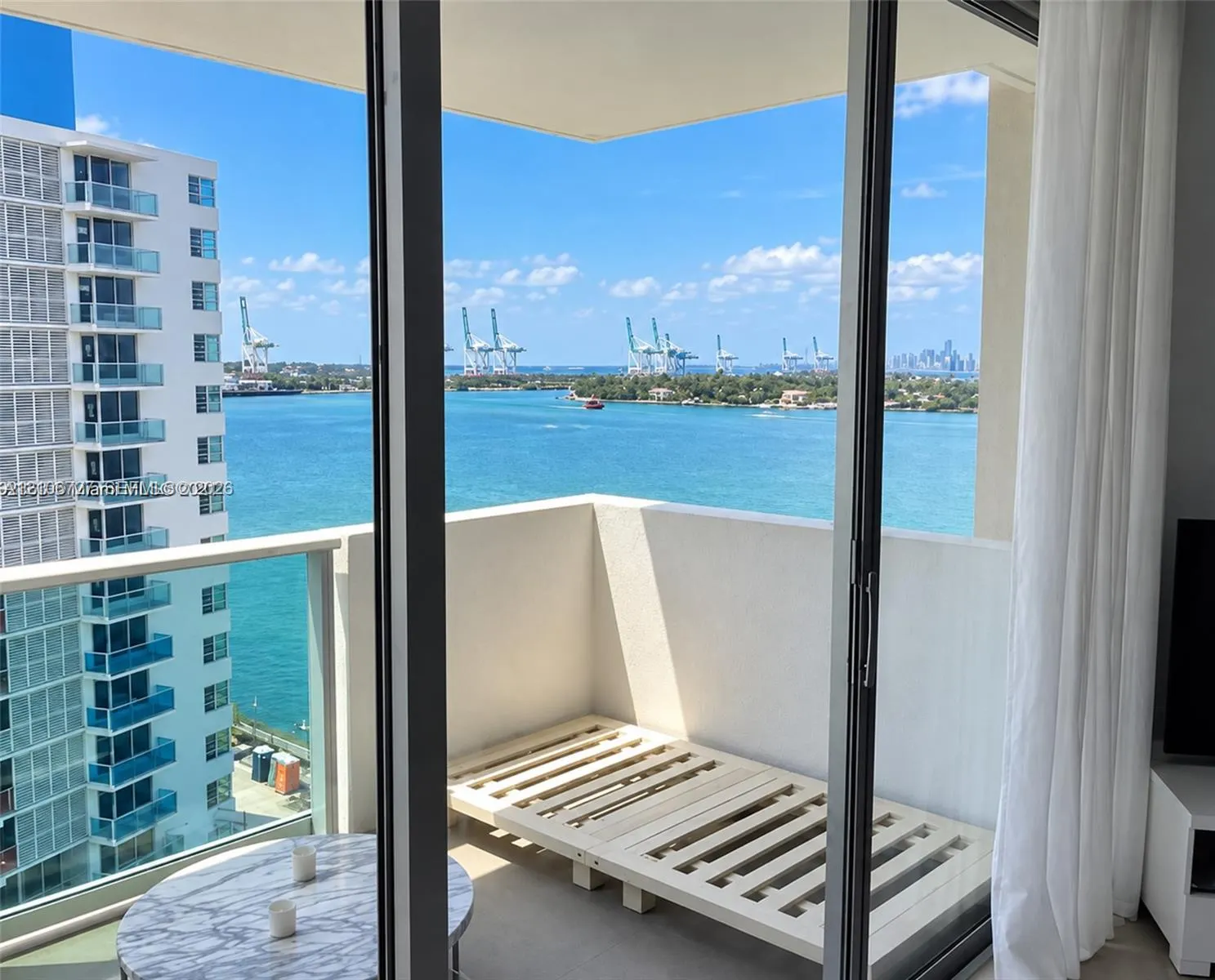 1000 West Avenue #1028