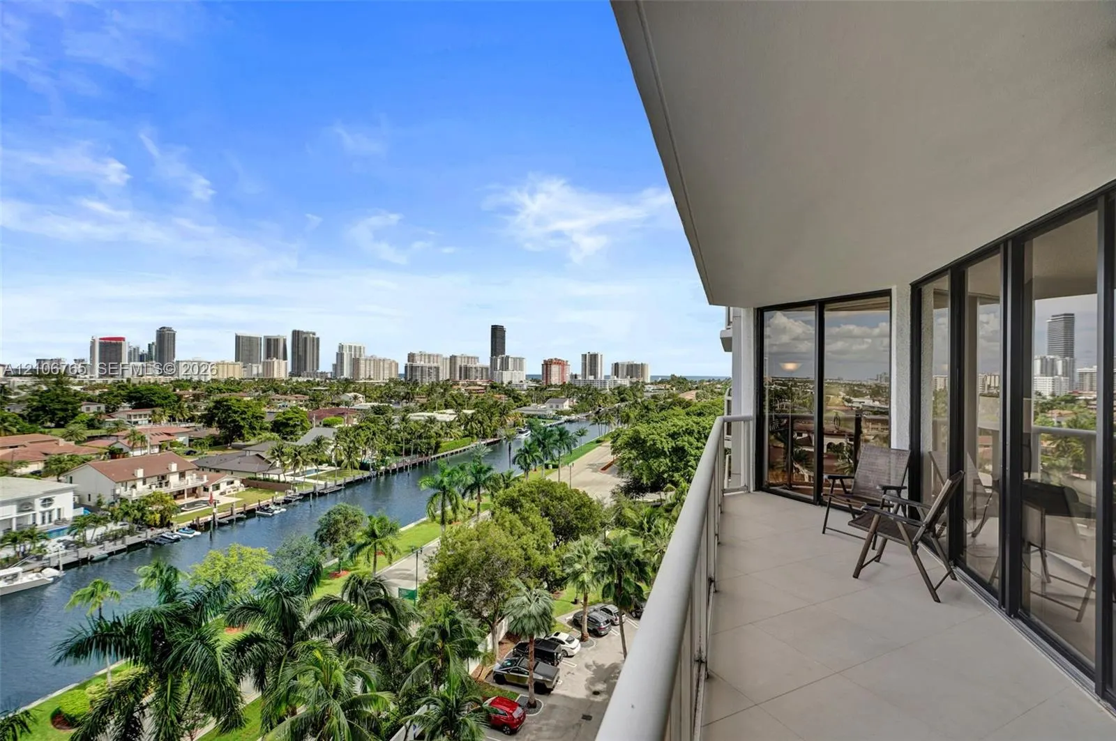3598 Yacht Club Drive #901