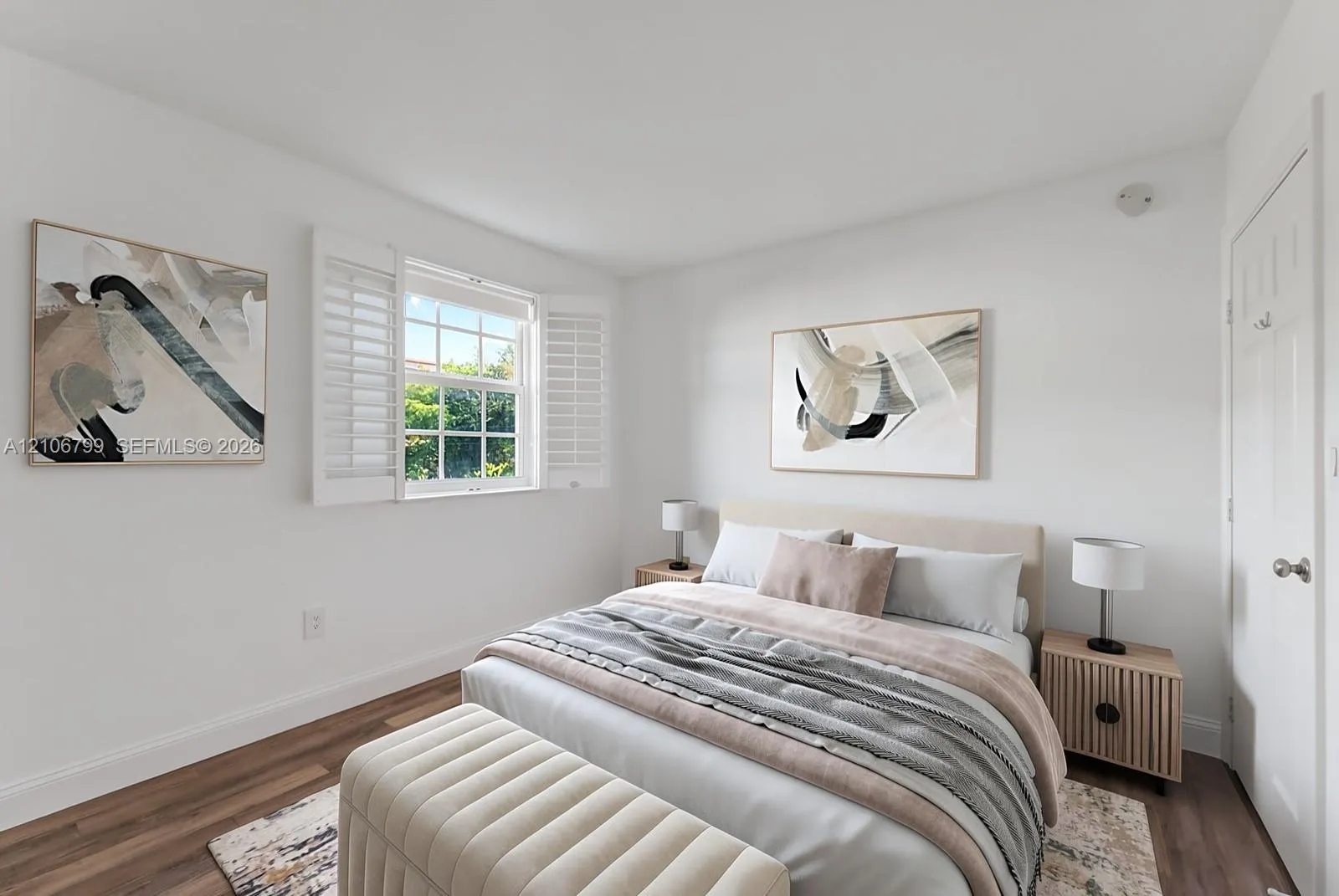 323 Navarre Avenue #202