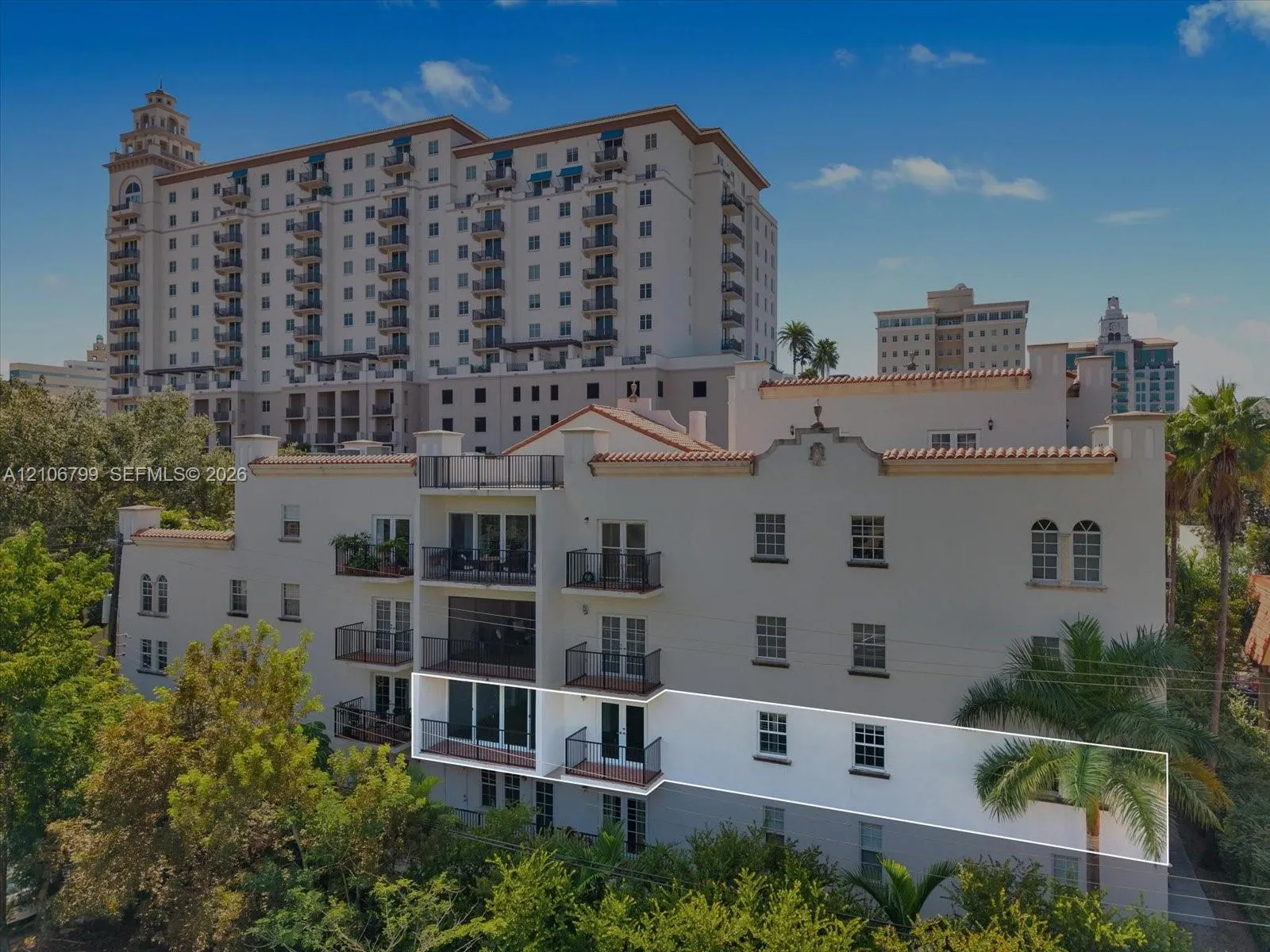 323 Navarre Avenue #202