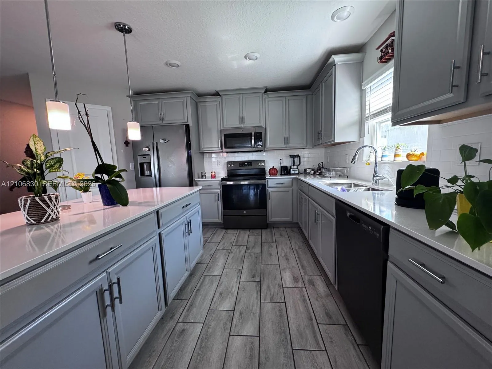 5137 Tanzanite Drive