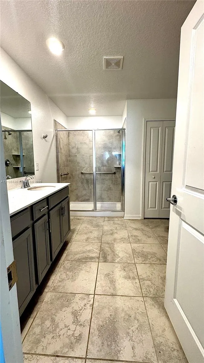 5137 Tanzanite Drive