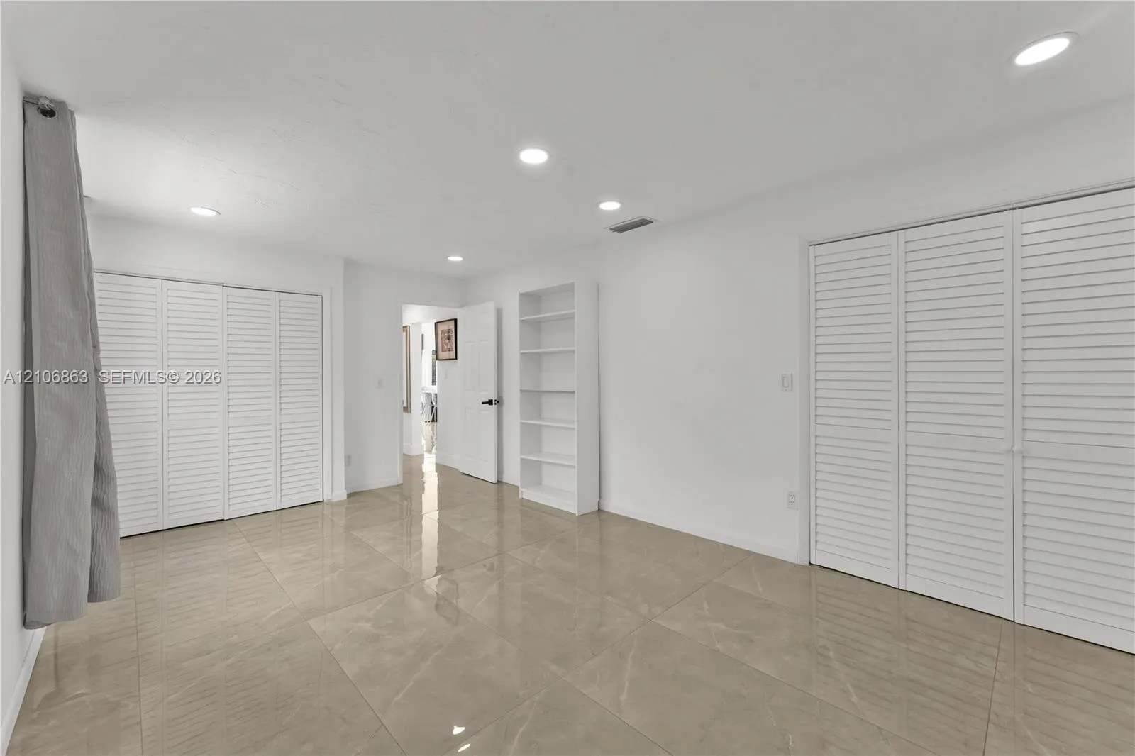 11144 NE 8th Court