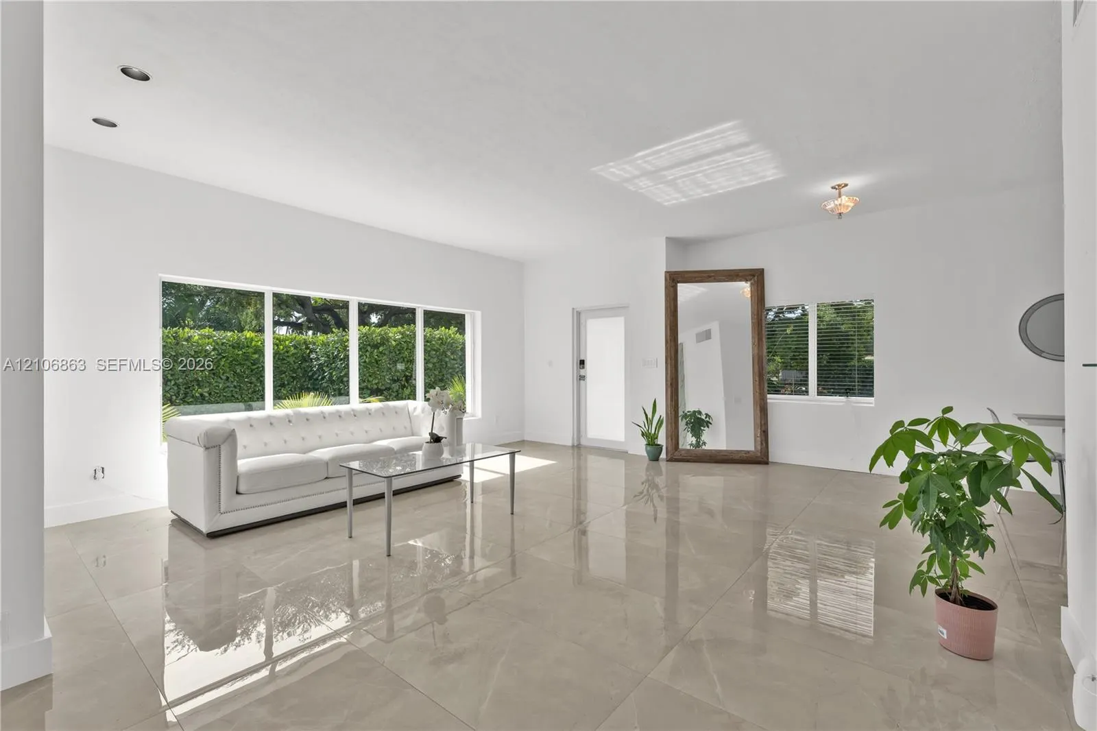 11144 NE 8th Court