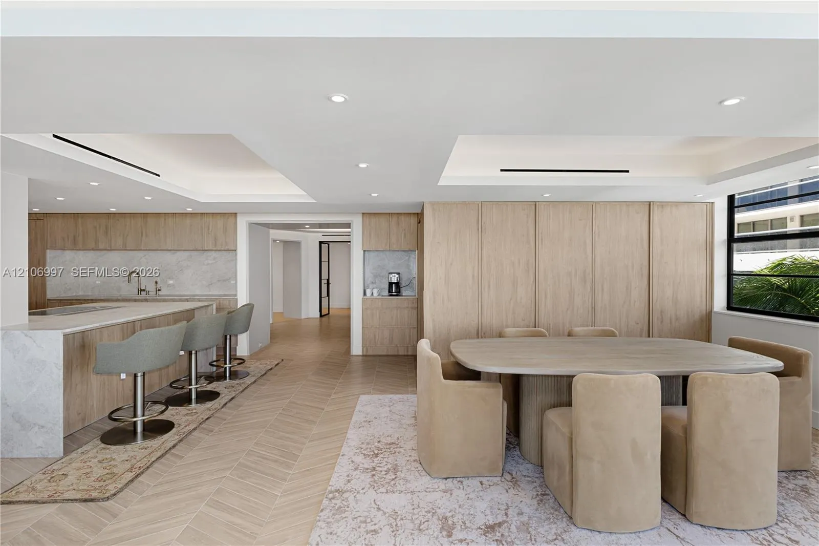 5845 Collins Avenue #405/406