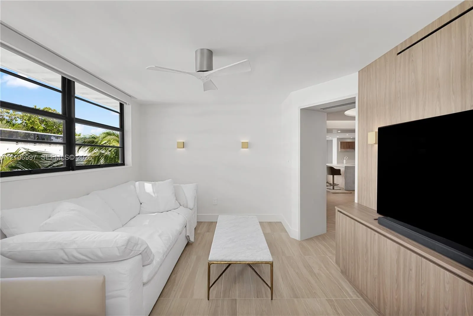5845 Collins Avenue #405/406