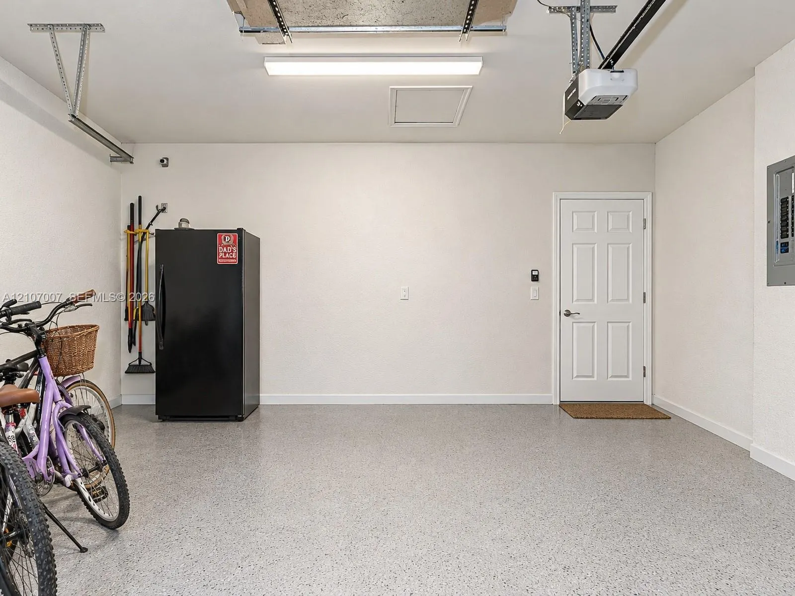 6016 W Joy Court