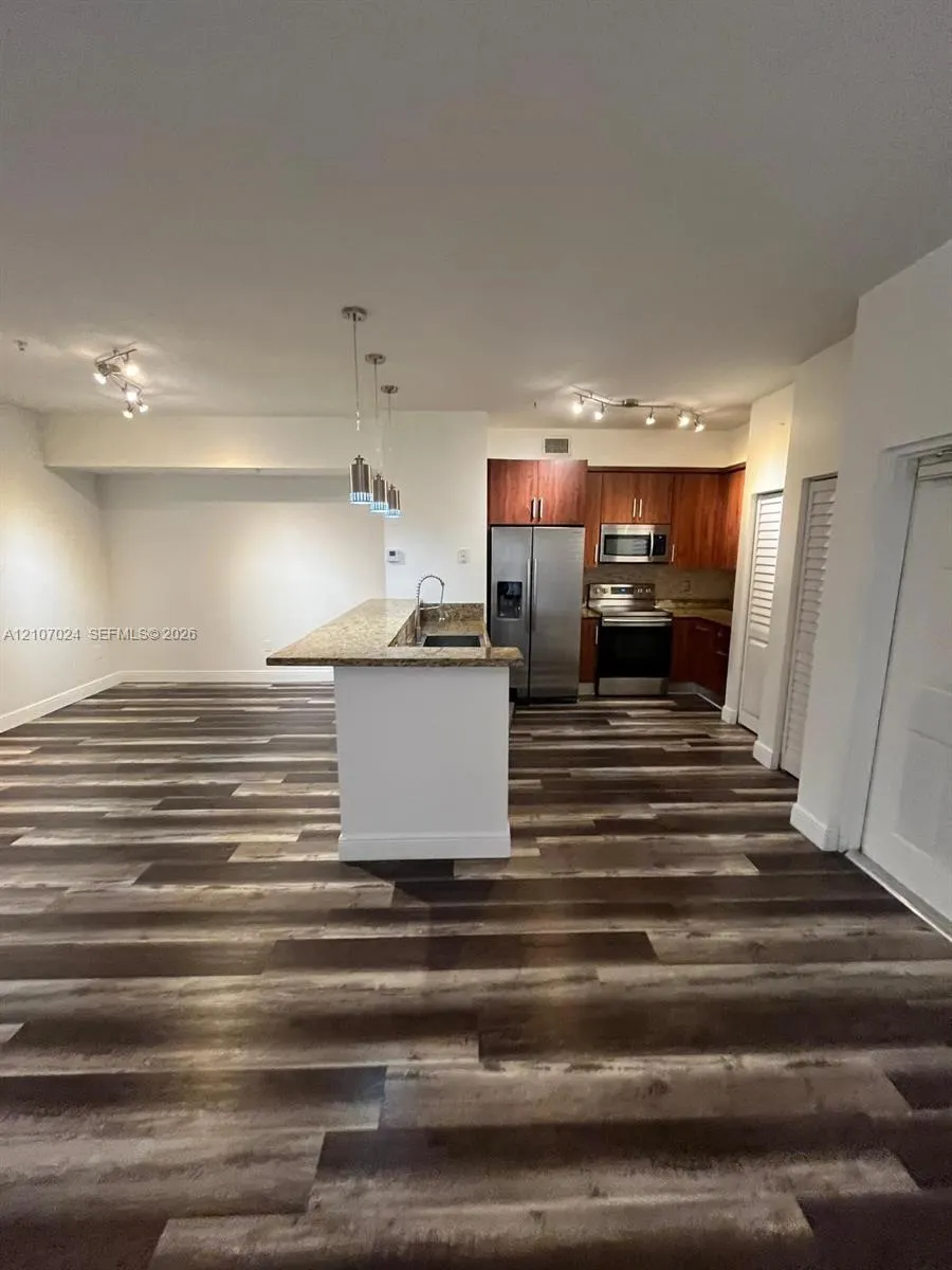 7260 NW 114th Avenue #20610