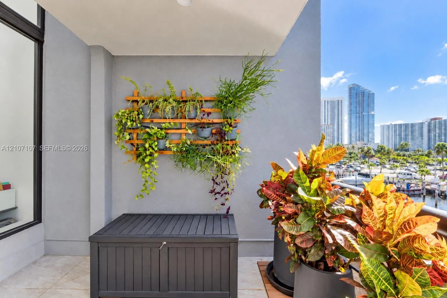 416 Poinciana Drive #1722