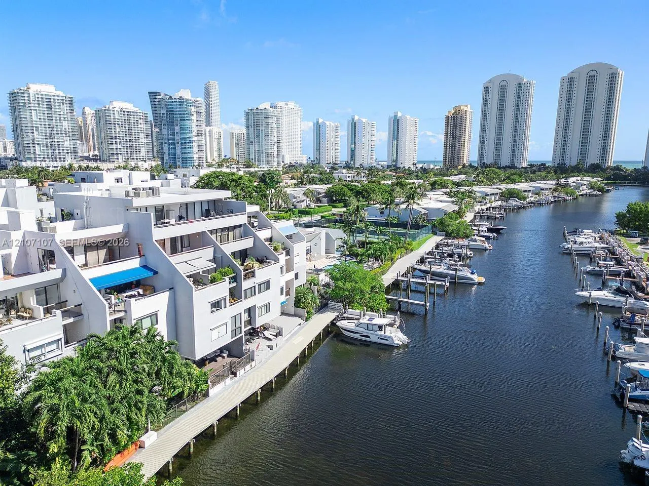 416 Poinciana Drive #1722
