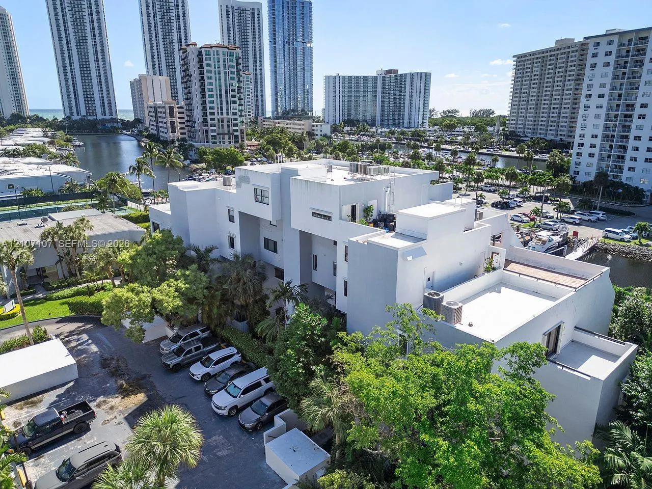 416 Poinciana Drive #1722