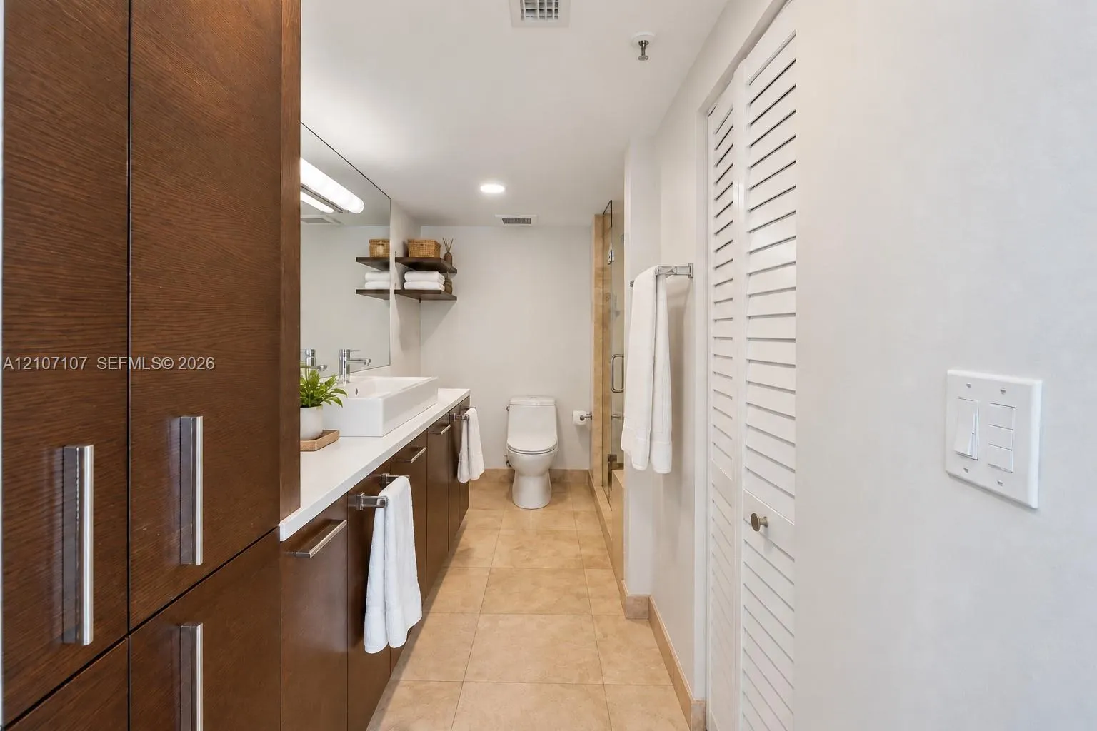 416 Poinciana Drive #1722