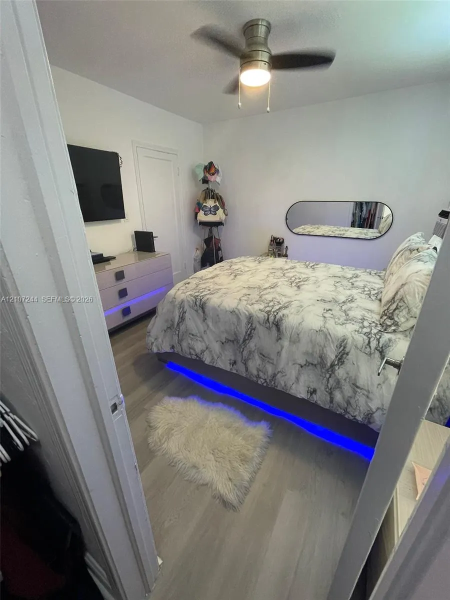 643 SW 11th Street #12-W