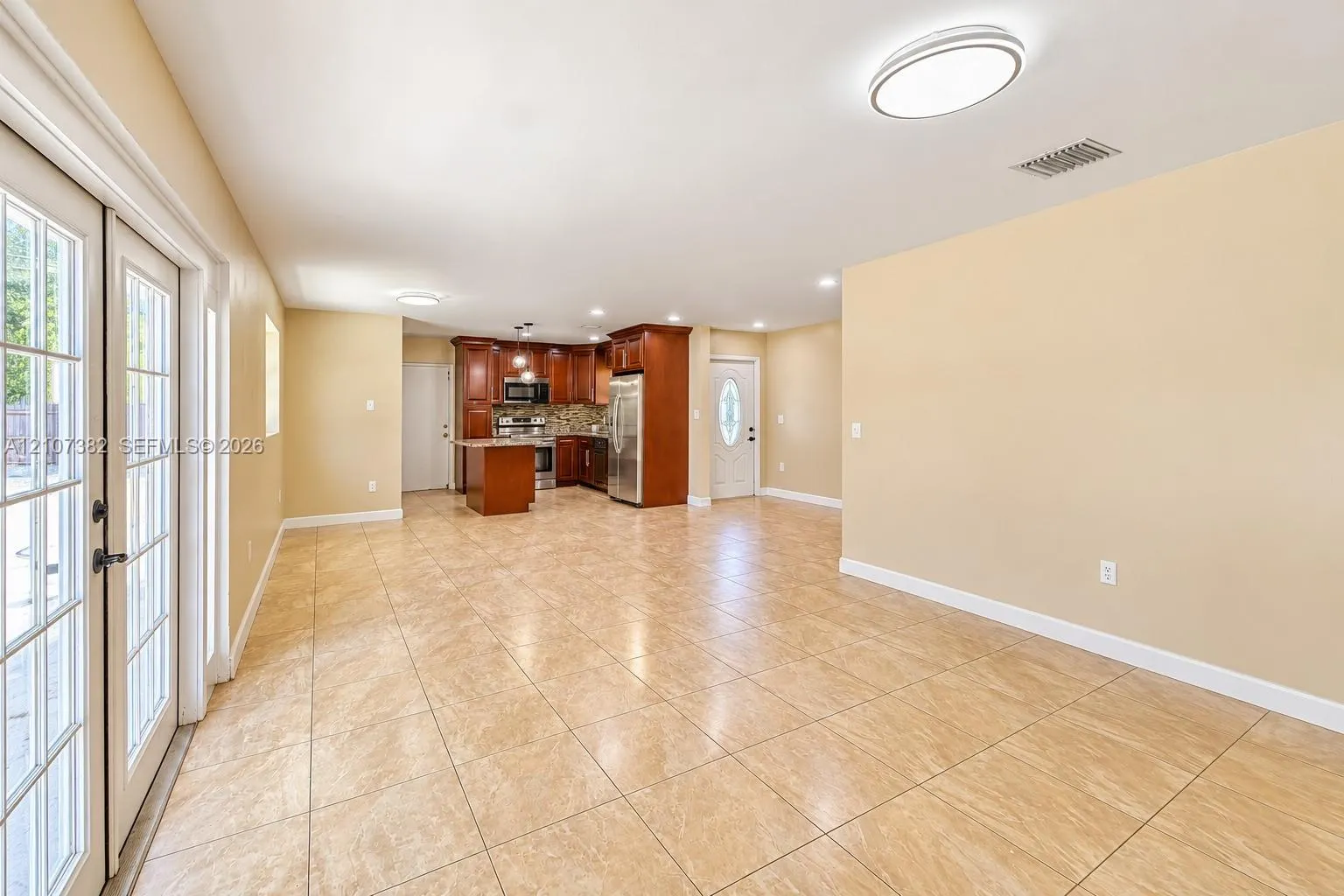 859 Caroline Circle