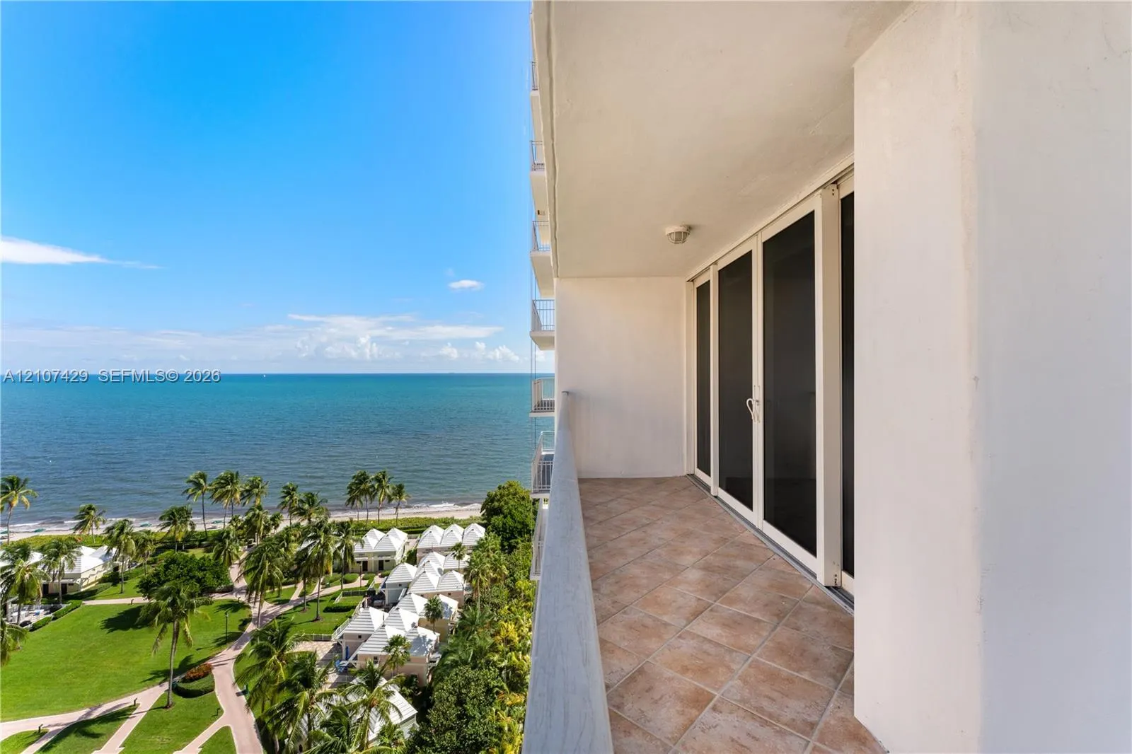 881 Ocean Drive #13H