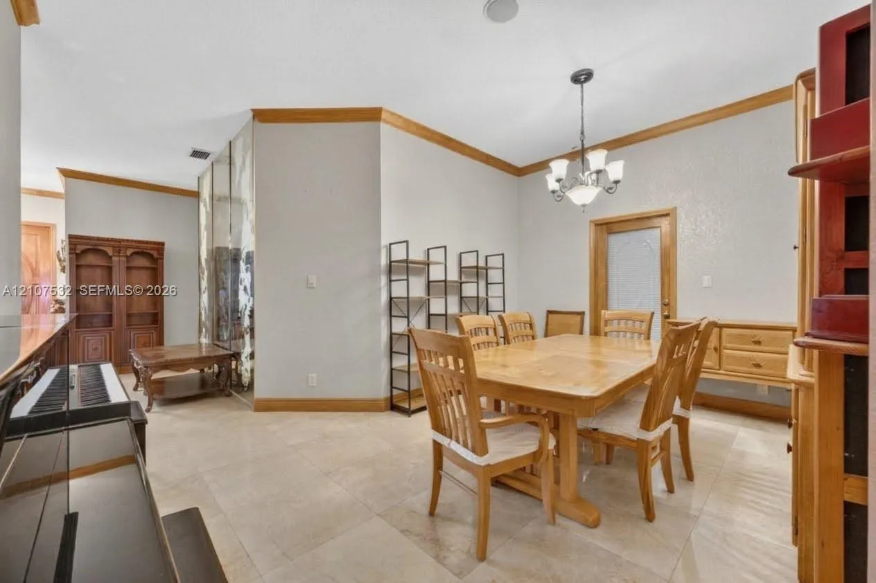9124 NW 147th Terrace