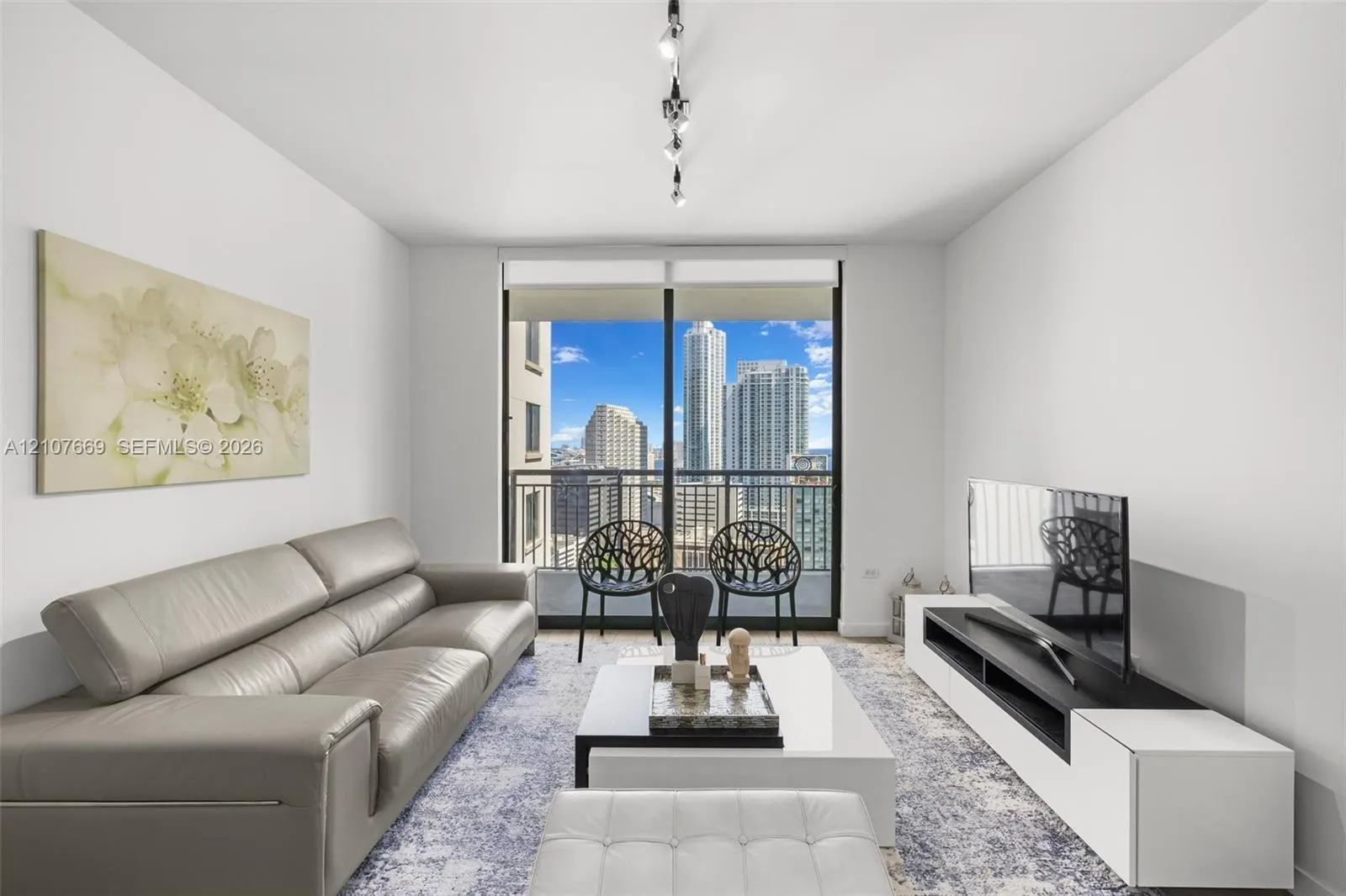 999 SW 1st Avenue #2611